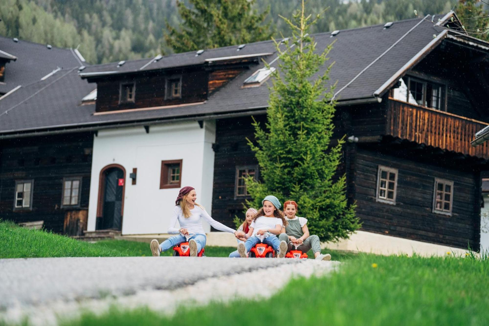 Slow Travel Resort Kirchleitn บาด ไคลน์เคิร์ชไฮม์ ภายนอก รูปภาพ